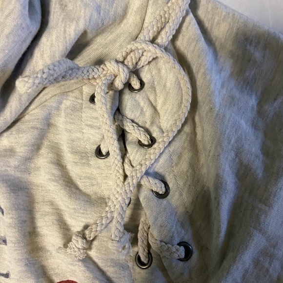 Disney’s Mickey Mouse - The True Original woman’s pullover - Picture 5 of 6